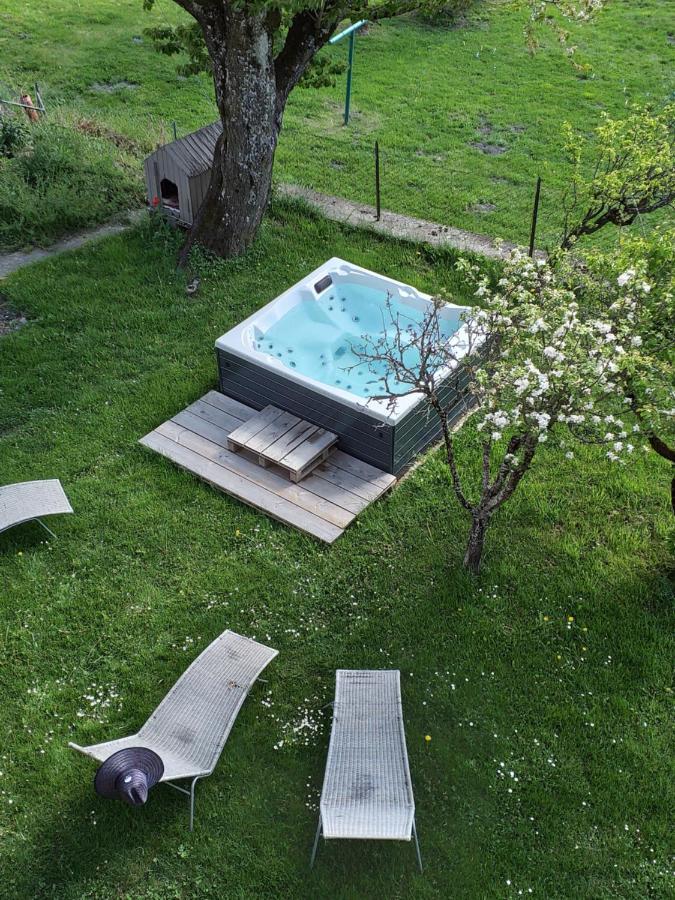 Tres Bel Appartement Dans Une Maison Avec Spa Seez Екстер'єр фото